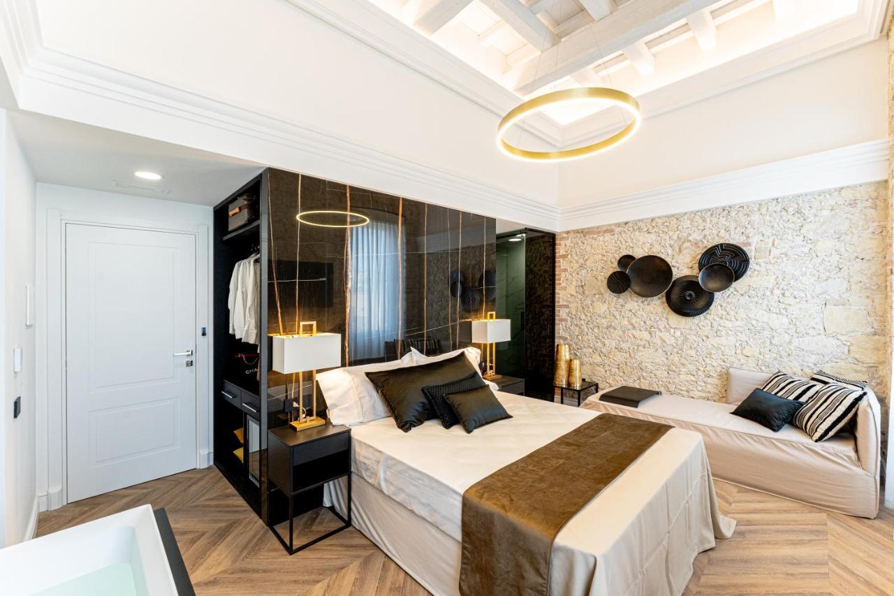 Nero Luxury Suites Cagliari Dış mekan fotoğraf